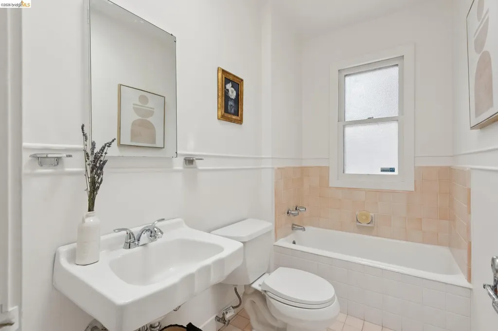 798 Creston Road Berkeley CA 94708
