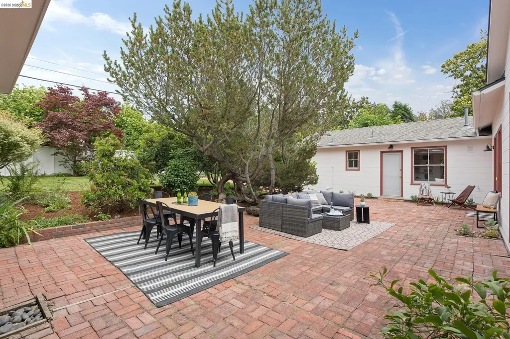 798 Creston Road Berkeley CA 94708