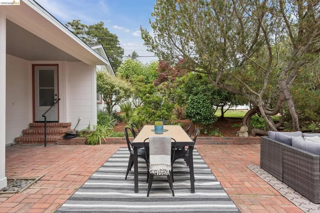 798 Creston Road Berkeley CA 94708