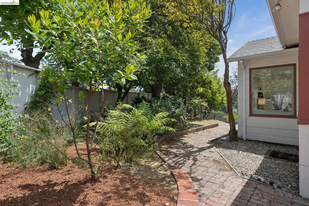 798 Creston Road Berkeley CA 94708