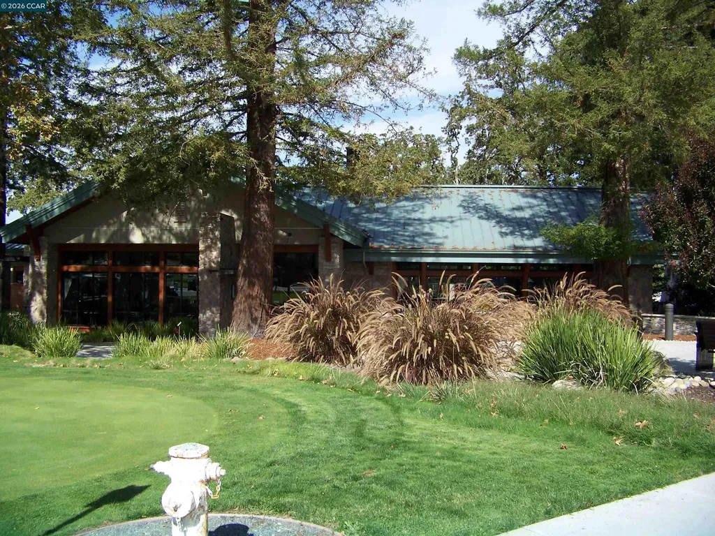 1860 Tice Creek Drive Walnut Creek CA 94595