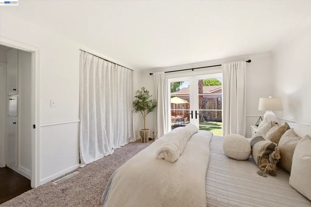5016 Black Avenue Pleasanton CA 94566