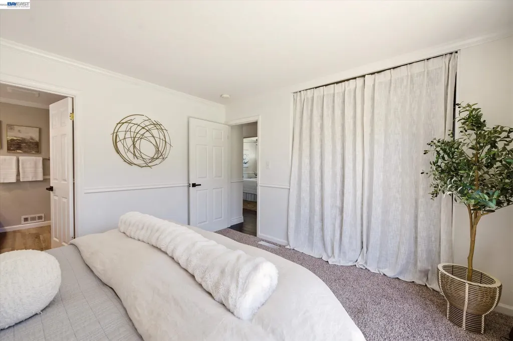 5016 Black Avenue Pleasanton CA 94566