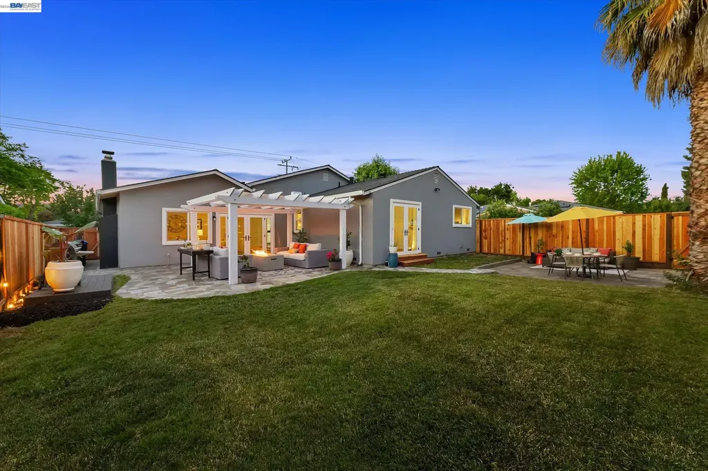 5016 Black Avenue Pleasanton CA 94566