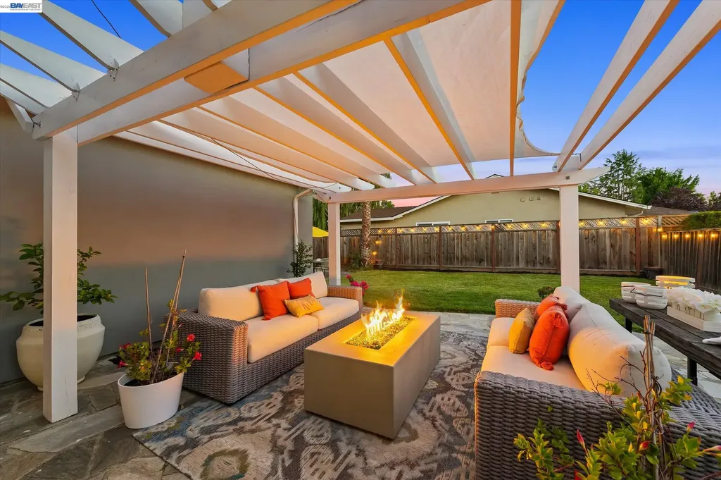 5016 Black Avenue Pleasanton CA 94566