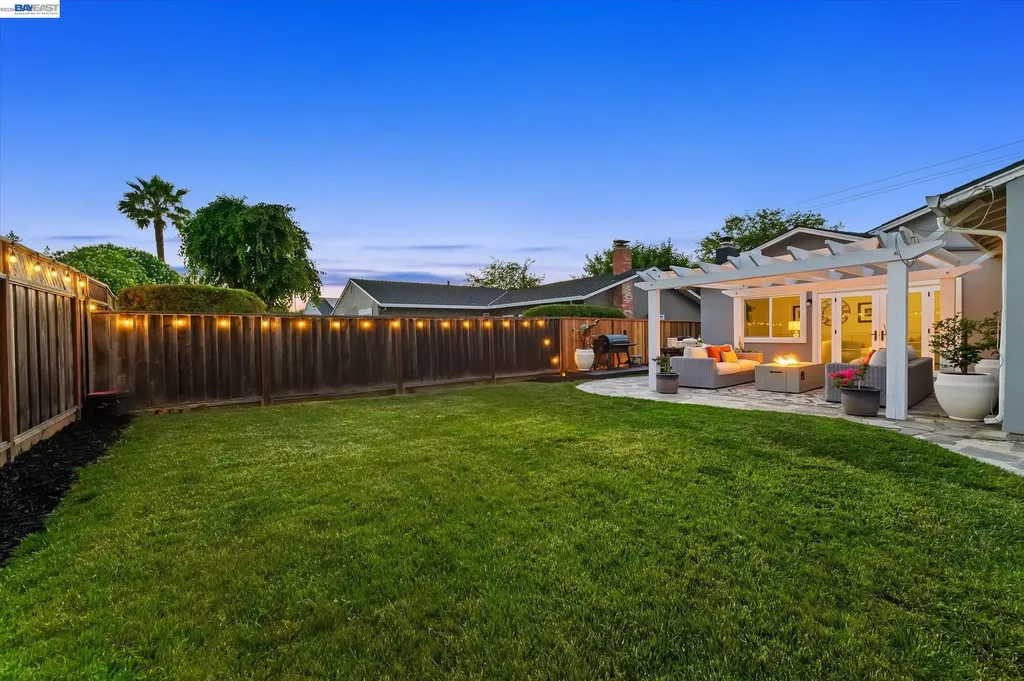 5016 Black Avenue Pleasanton CA 94566