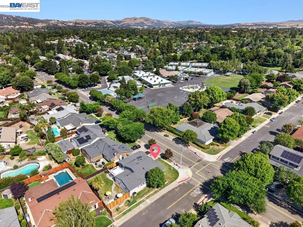 5016 Black Avenue Pleasanton CA 94566