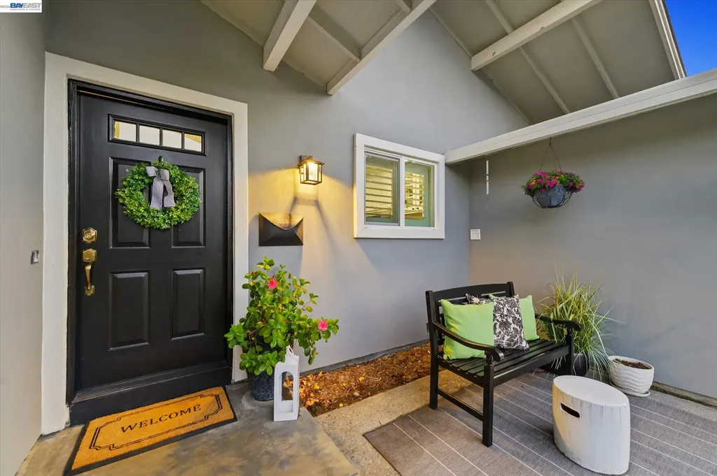 5016 Black Avenue Pleasanton CA 94566