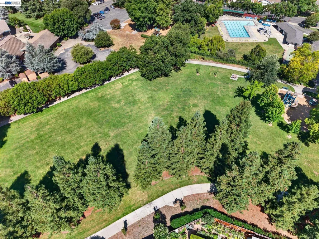 5016 Black Avenue Pleasanton CA 94566