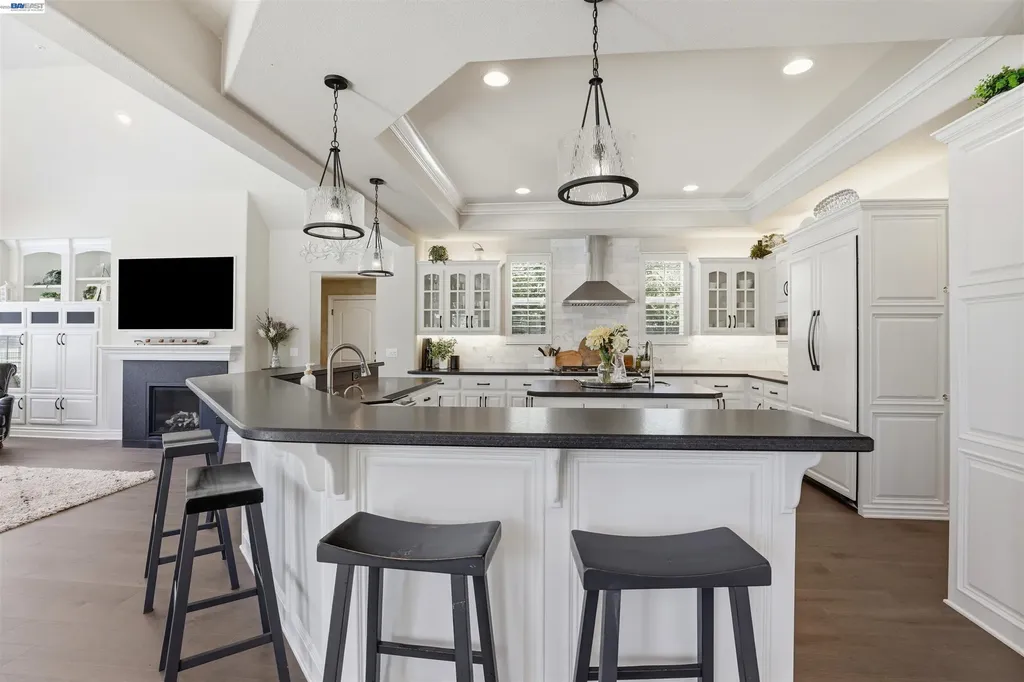 3019 E. Ruby Hill Drive Pleasanton CA 94566
