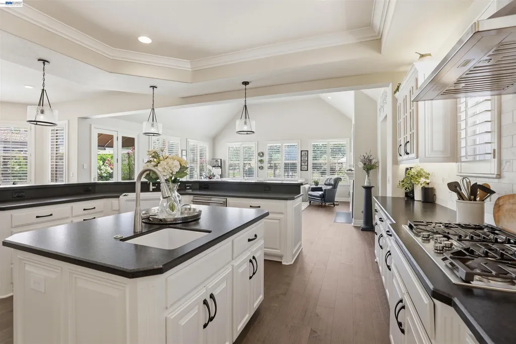 3019 E. Ruby Hill Drive Pleasanton CA 94566