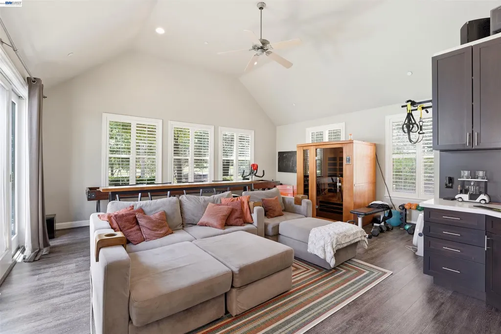 3019 E. Ruby Hill Drive Pleasanton CA 94566