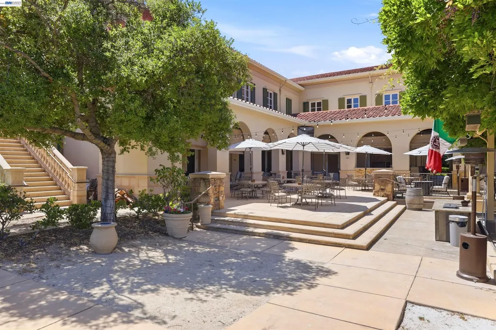 3019 E. Ruby Hill Drive Pleasanton CA 94566