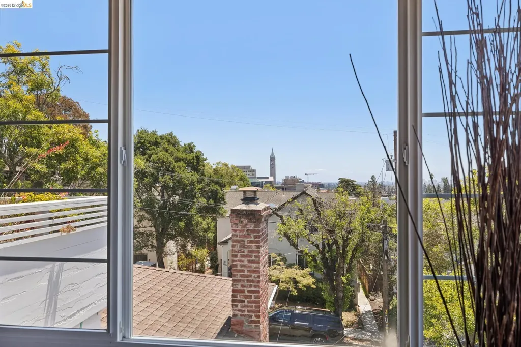 2541 Hilgard Avenue Berkeley CA 94709