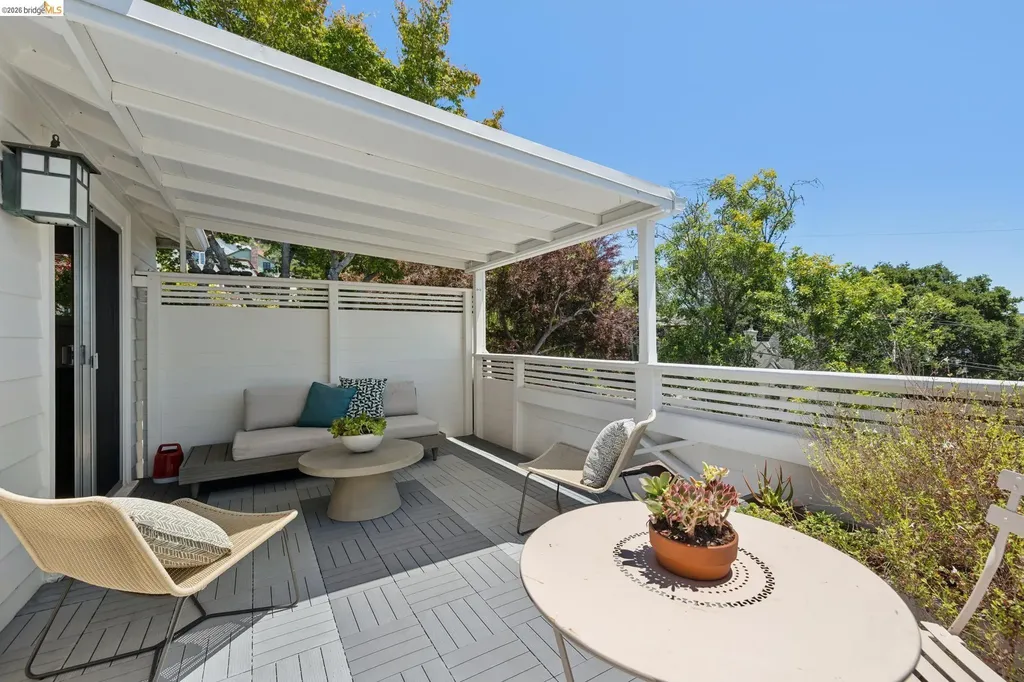 2541 Hilgard Avenue Berkeley CA 94709