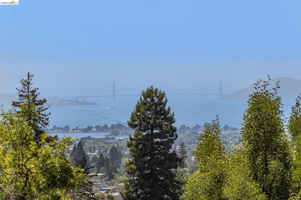 2541 Hilgard Avenue Berkeley CA 94709