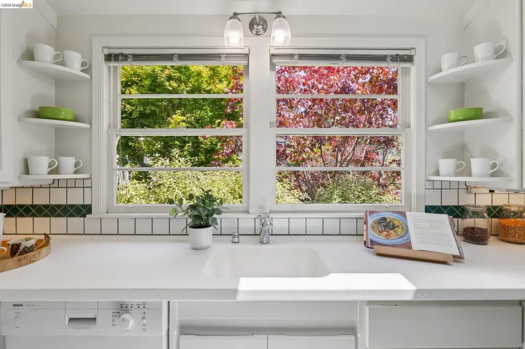 2541 Hilgard Avenue Berkeley CA 94709