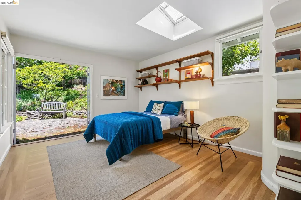 2541 Hilgard Avenue Berkeley CA 94709