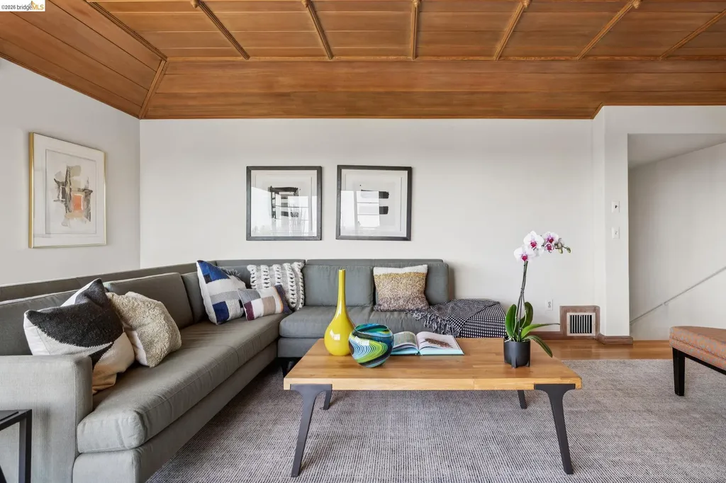 2541 Hilgard Avenue Berkeley CA 94709