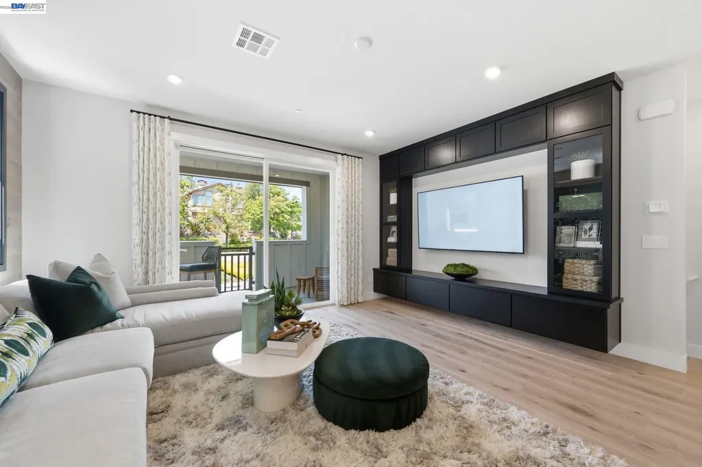 2001 Cascade Way San Ramon CA 94583