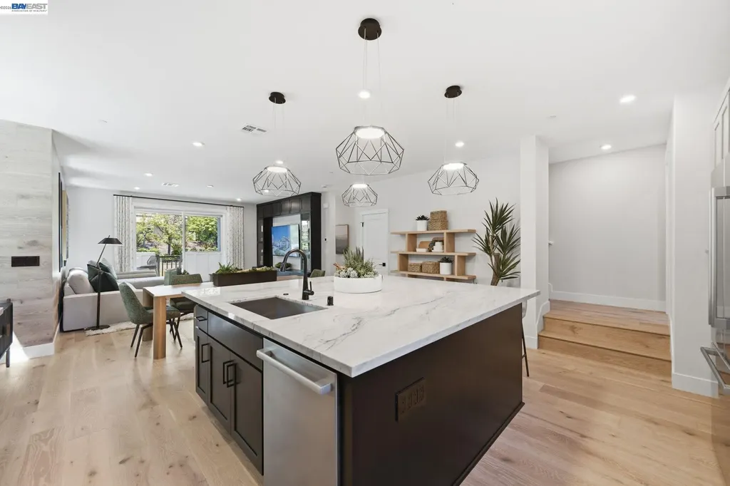 2001 Cascade Way San Ramon CA 94583