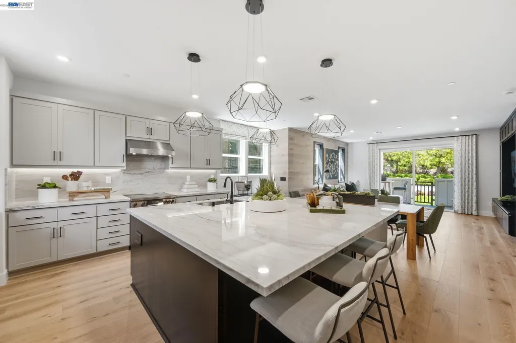 2001 Cascade Way San Ramon CA 94583