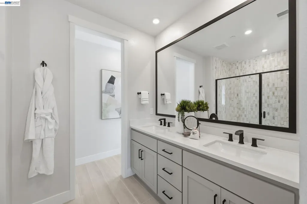 2001 Cascade Way San Ramon CA 94583