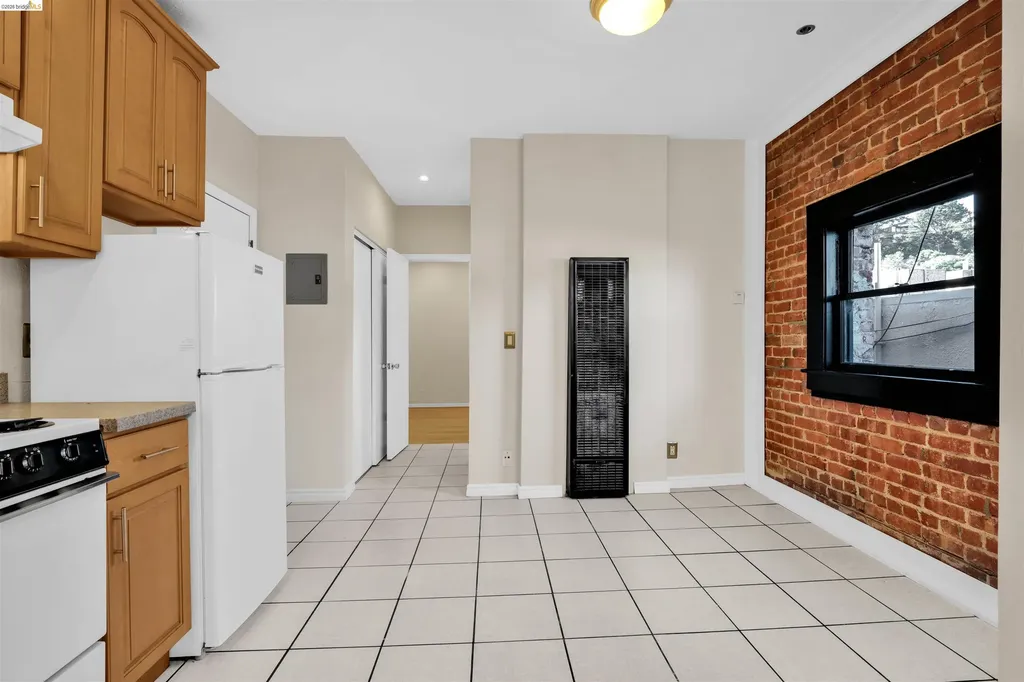 147 Richmond Avenue Richmond CA 94801
