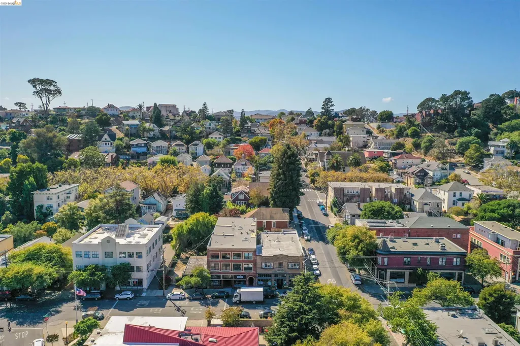 147 Richmond Avenue Richmond CA 94801