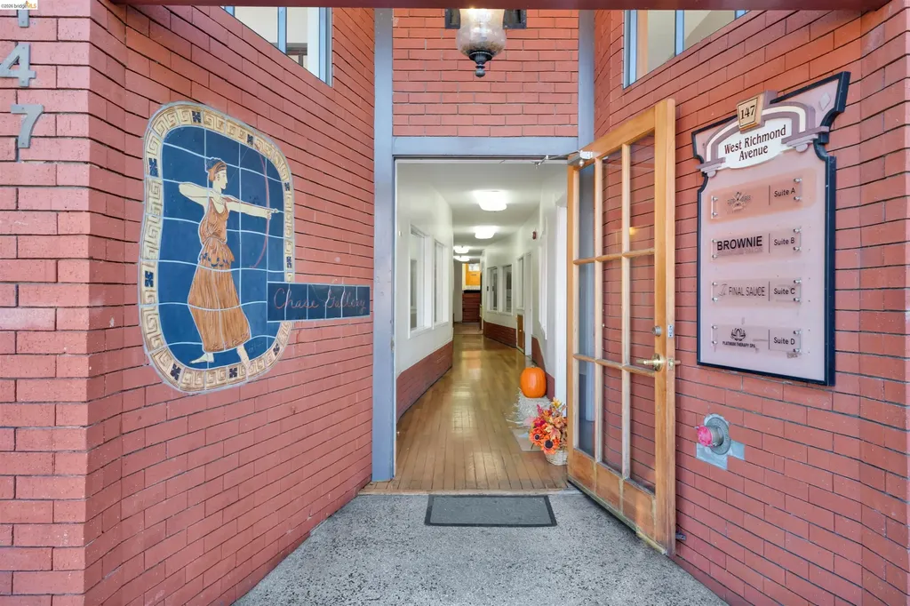 147 Richmond Avenue Richmond CA 94801