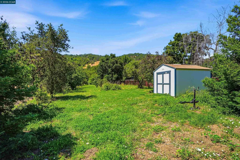 1911 Franklin Canyon Road Martinez CA 94553