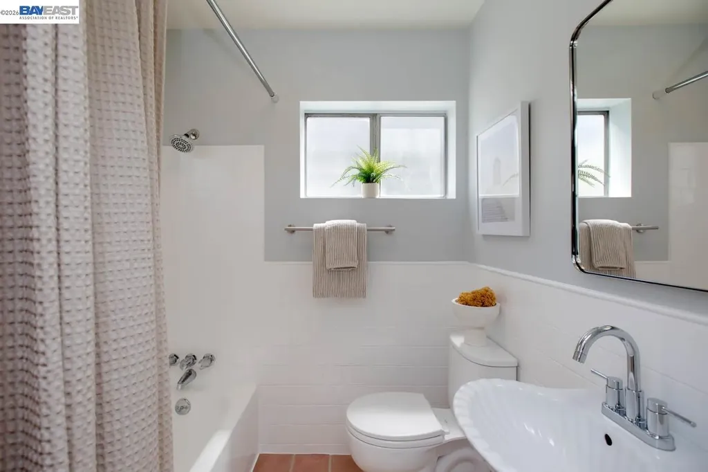 1410 Sherman Street Alameda CA 94501