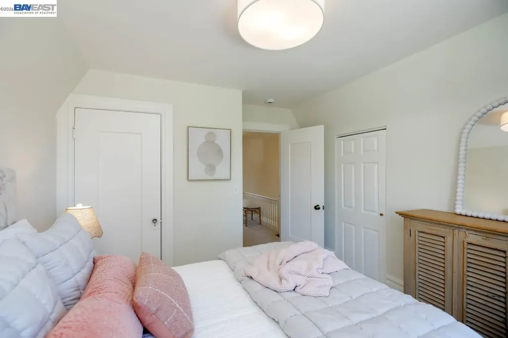 1410 Sherman Street Alameda CA 94501