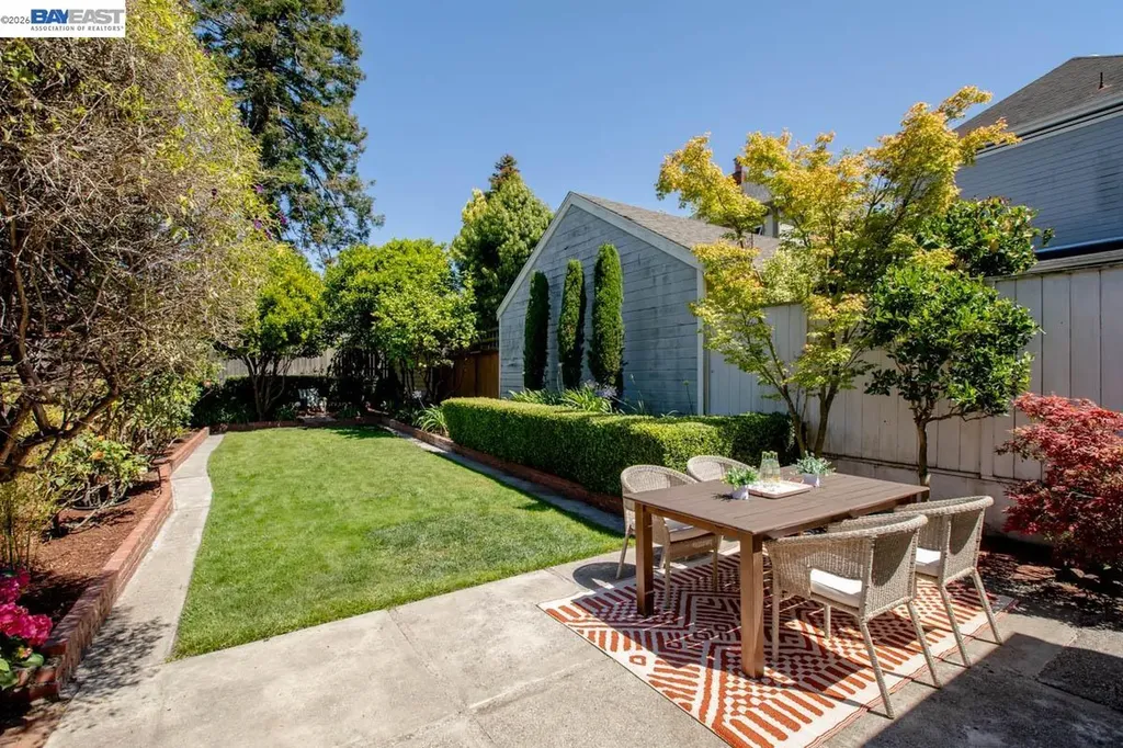 1410 Sherman Street Alameda CA 94501