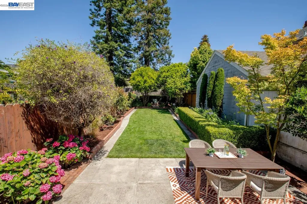 1410 Sherman Street Alameda CA 94501