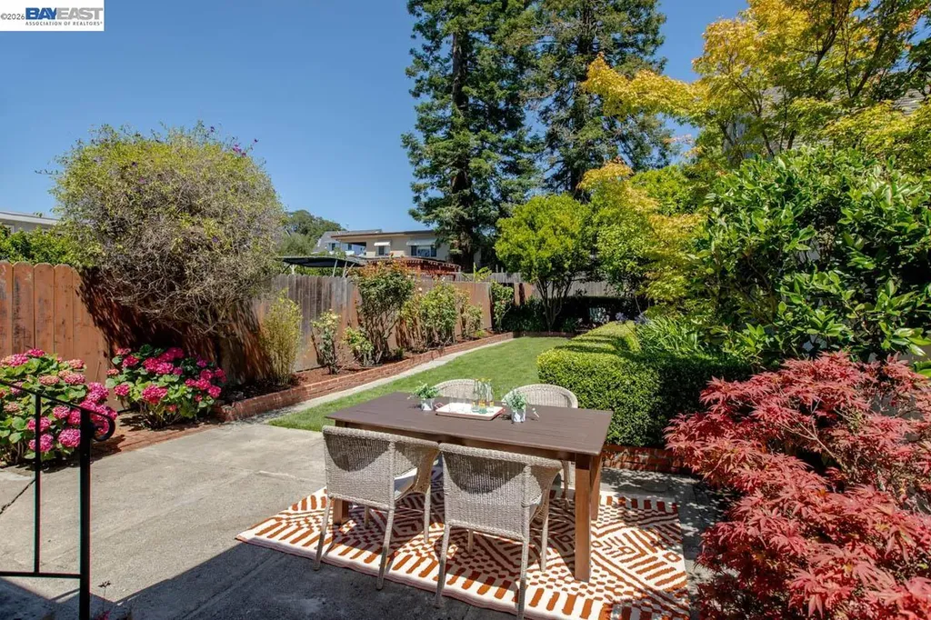 1410 Sherman Street Alameda CA 94501