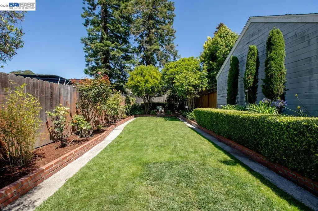 1410 Sherman Street Alameda CA 94501