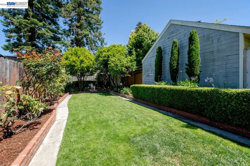 1410 Sherman Street Alameda CA 94501