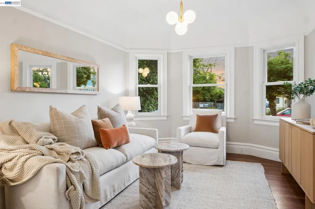 1410 Sherman Street Alameda CA 94501
