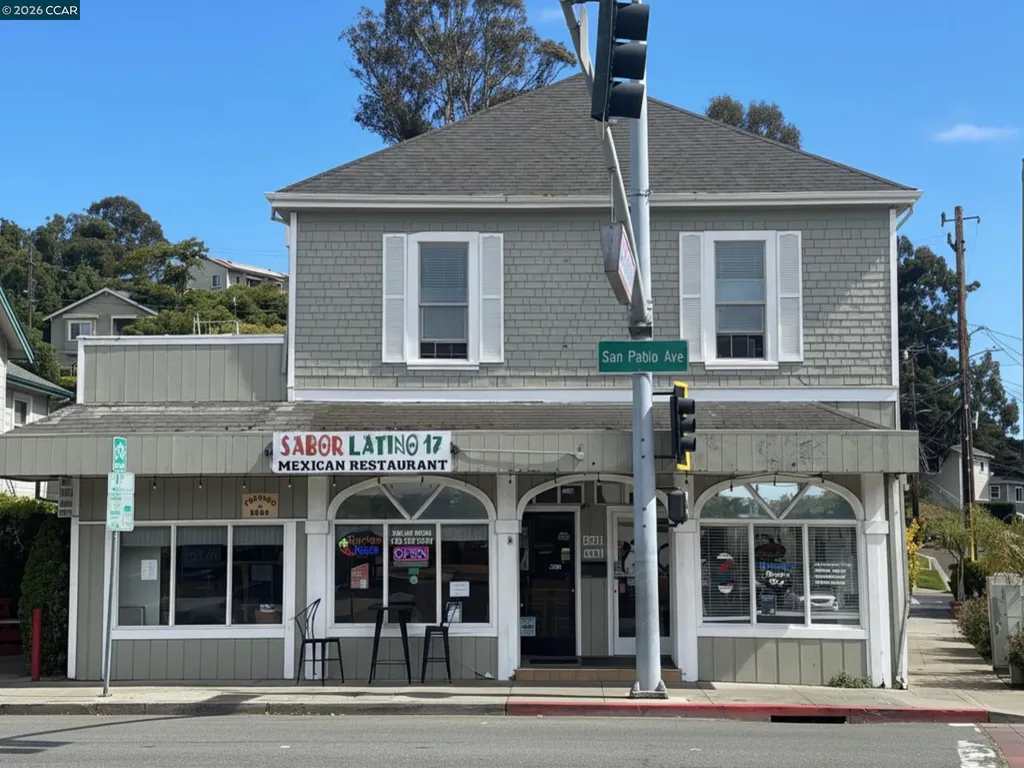 2501-2511 San Pablo Avenue Pinole CA 94564