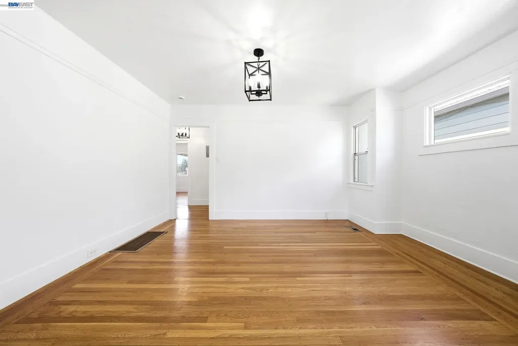 2635 19th Avenue Oakland CA 94606