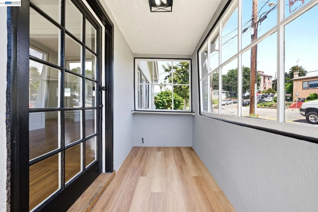 2635 19th Avenue Oakland CA 94606