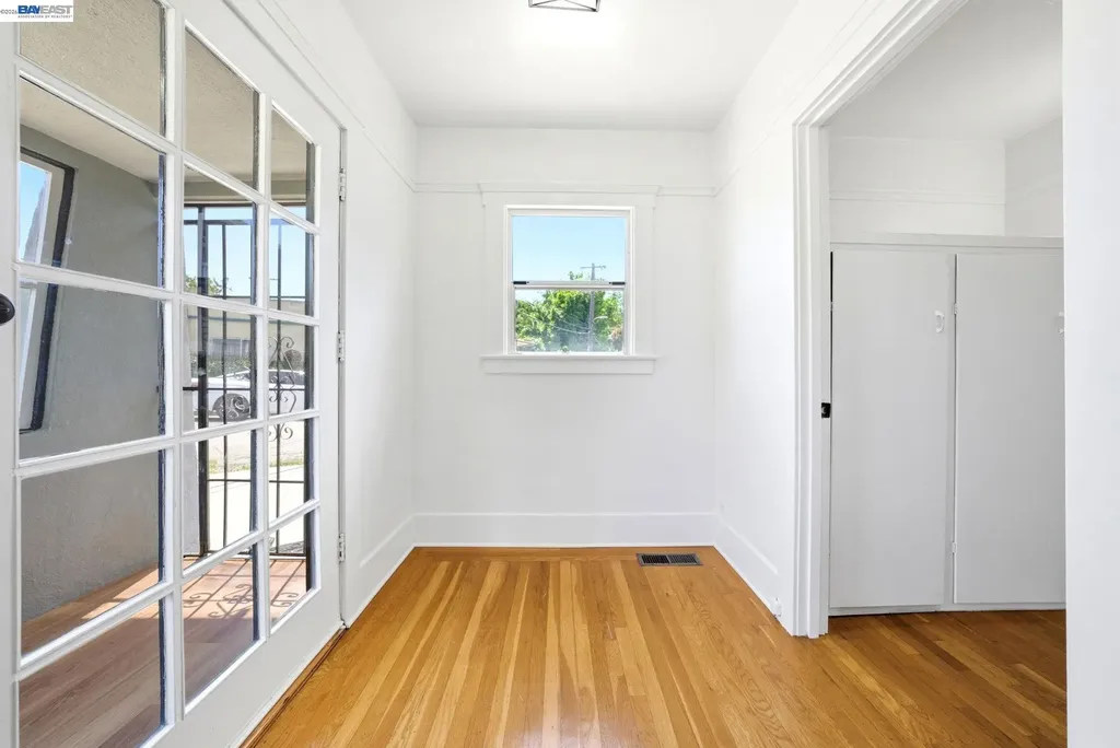 2635 19th Avenue Oakland CA 94606