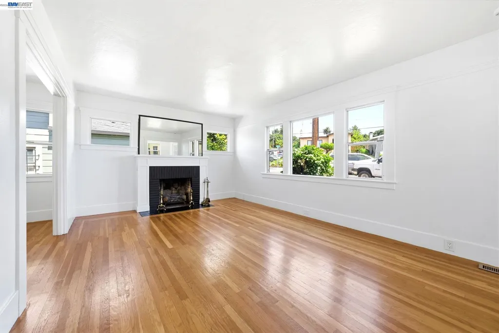 2635 19th Avenue Oakland CA 94606