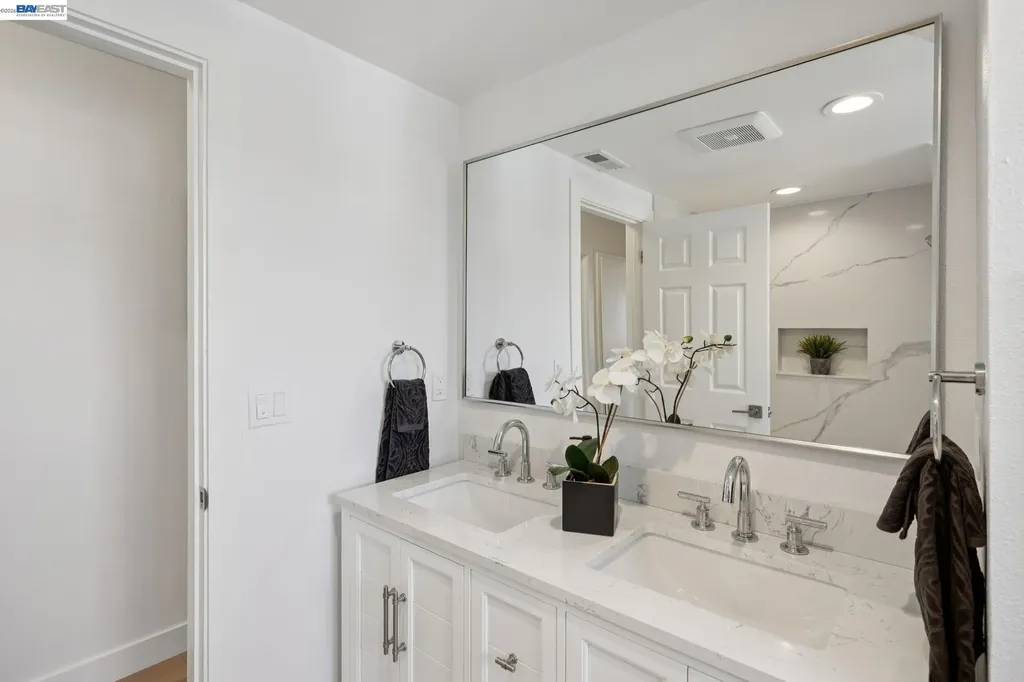 36481 Bettencourt Street Newark CA 94560