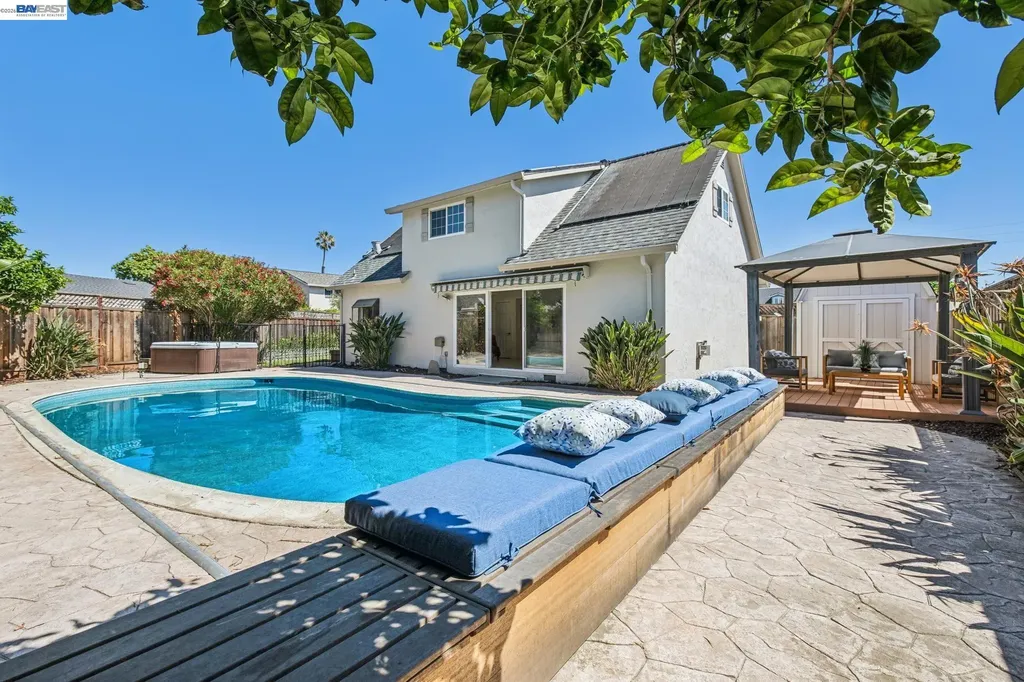 36481 Bettencourt Street Newark CA 94560