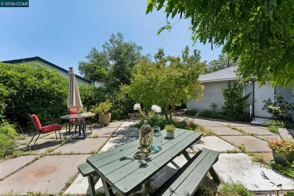 2060 Ahneita Drive Pleasant Hill CA 94523