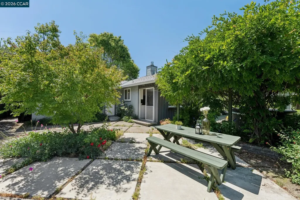 2060 Ahneita Drive Pleasant Hill CA 94523