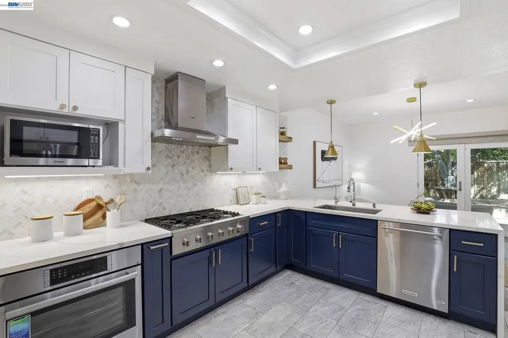 4773 Ridgewood Drive Fremont CA 94555