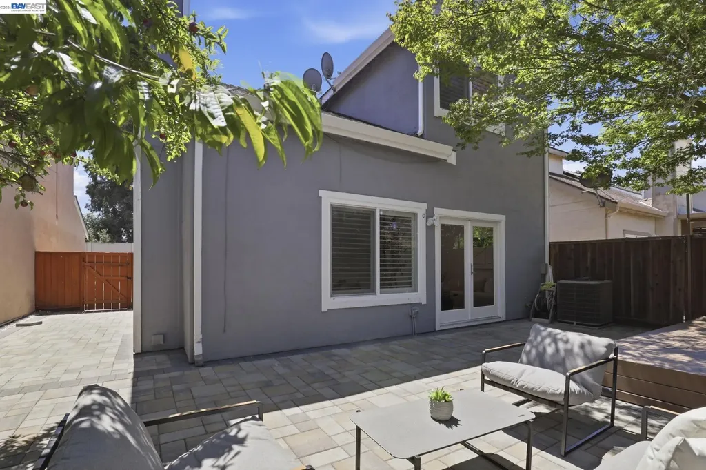 4773 Ridgewood Drive Fremont CA 94555